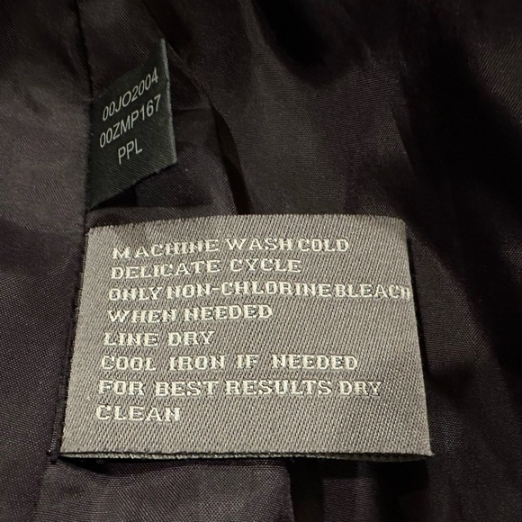 Marvin Richard’s G-III Apparel Group Trench Coat - Picture 8 of 11